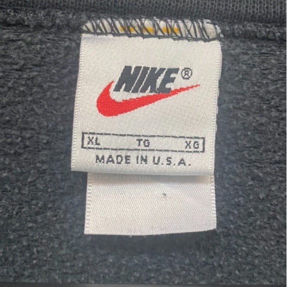Vintage Nike Sweatshirt
