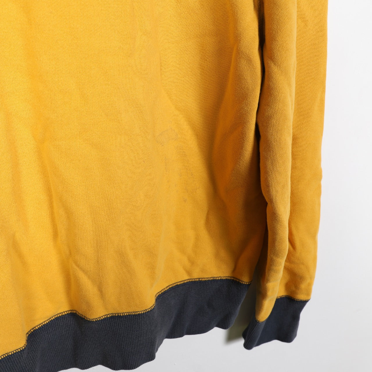 Vintage Champion Sweatshirt