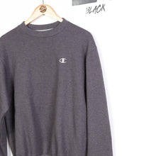 Vintage Champion Sweatshirt