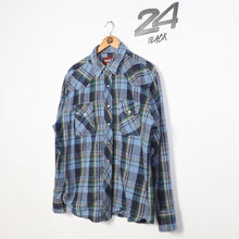 Vintage Checkered Wrangler Shirt